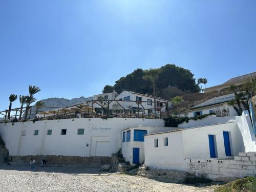 Cala Clemence 3